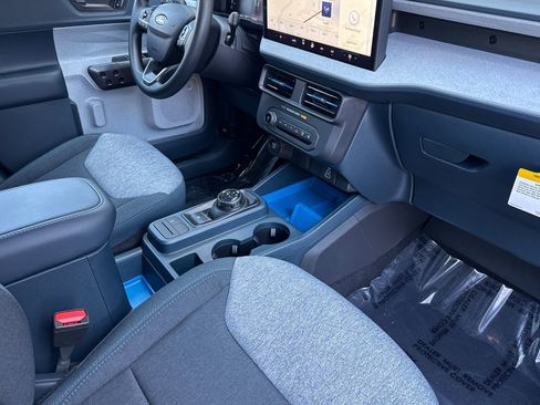 New 2025 Ford Maverick XLT image 14