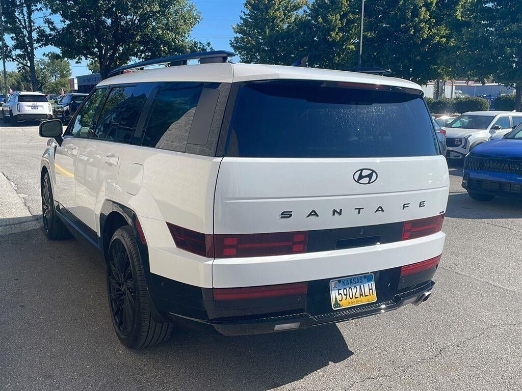 Used 2025 Hyundai Santa Fe Calligraphy AWD/4WD image 8