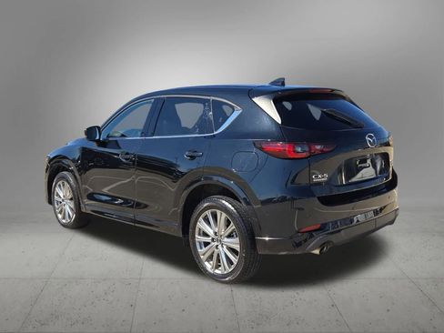 Used 2023 MAZDA CX-5 Signature AWD/4WD image 4