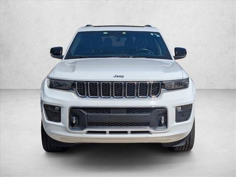 Used 2022 Jeep Grand Cherokee L Overland image 2