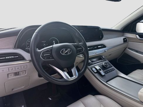 Used 2022 Hyundai Palisade Limited FWD image 4