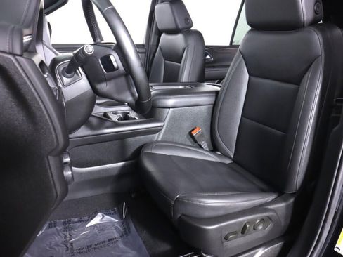 Used 2024 Chevrolet Tahoe LT AWD/4WD image 35