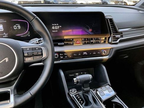 Certified 2023 Kia Sportage X-Line image 8