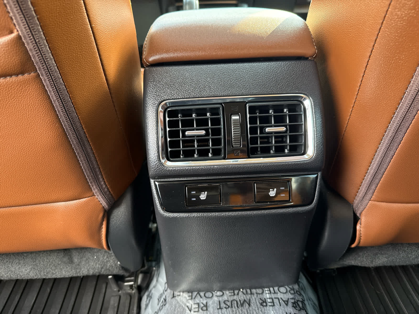 Used 2017 Subaru Outback 3.6R Touring AWD/4WD image 15