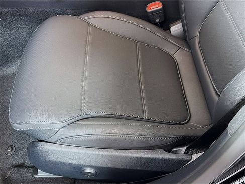 New 2026 Mercedes-Benz C 300 4MATIC Sedan image 22