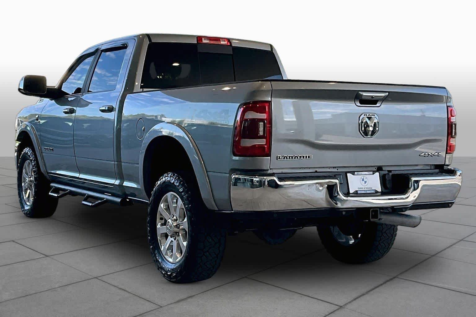 Used 2022 RAM 2500 Laramie AWD/4WD image 11