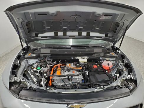 New 2026 Chevrolet Equinox EV LT image 10