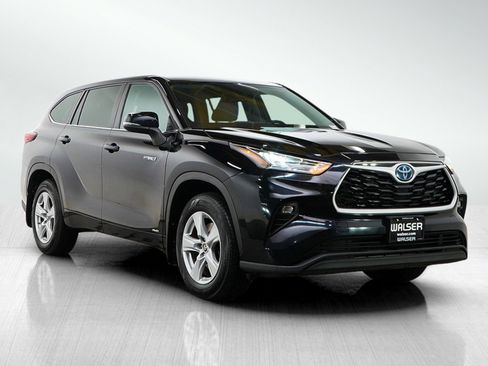 Used 2020 Toyota Highlander LE image 7