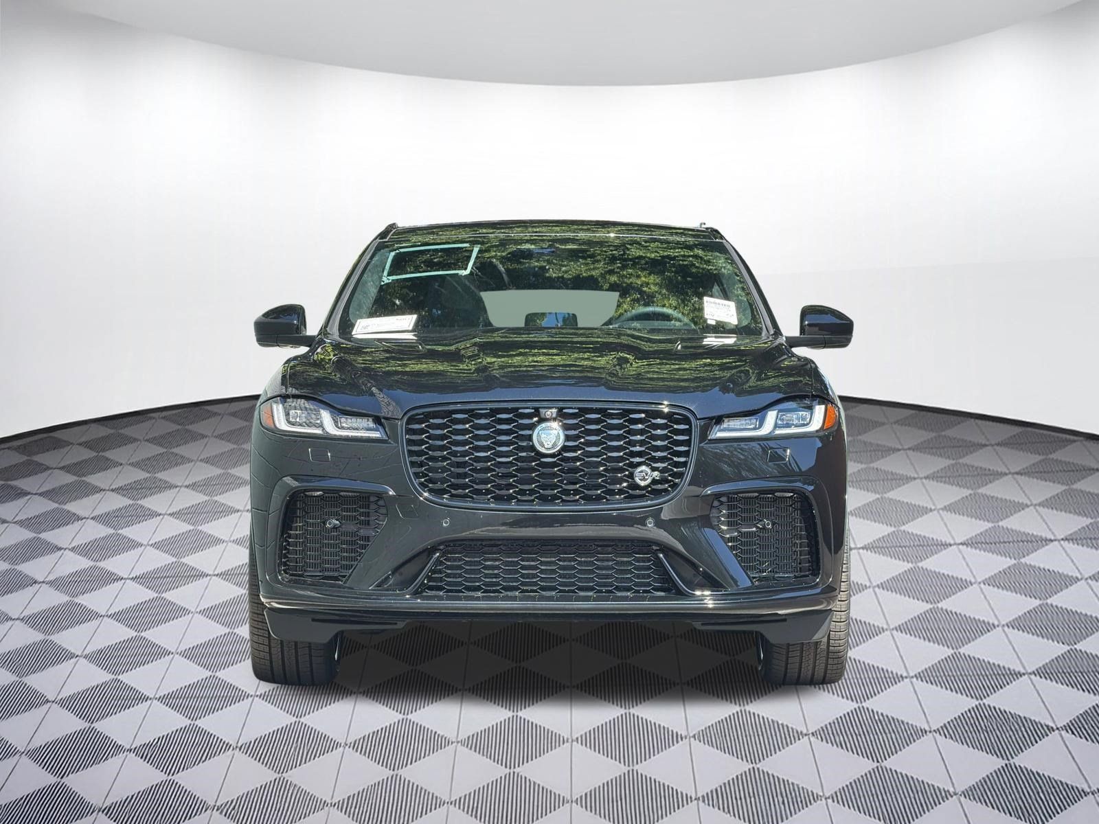 New 2026 Jaguar F-PACE SVR 575 Edition AWD/4WD image 5