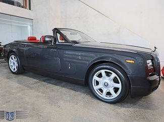 Used 2017 Rolls-Royce Phantom Drophead Coupe RWD video 1