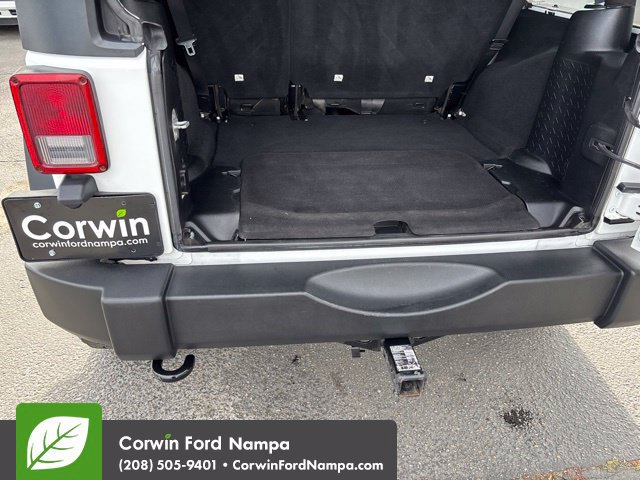 Used 2013 Jeep Wrangler Unlimited Sport AWD/4WD image 29