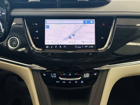 Used 2022 Cadillac XT6 Premium Luxury w/ Technology Package AWD/4WD image 60