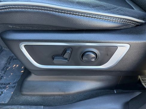 Used 2022 RAM 1500 Laramie image 6