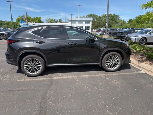 Used 2024 Lexus NX 350h AWD w/ Vision Package image 21