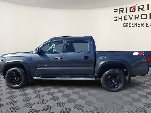 Used 2023 Toyota Tacoma SR5 w/ SX Package image 5
