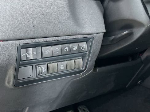 Used 2024 Toyota Tundra Limited w/ TRD Off-Road Package AWD/4WD image 27