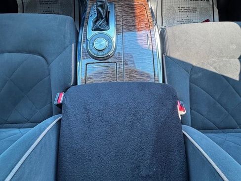 Used 2020 Nissan Armada SV w/ Driver Package RWD image 28