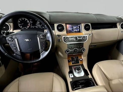 Used 2016 Land Rover LR4 HSE LUX image 7