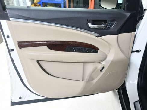 Used 2017 Acura MDX SH-AWD w/ Technology Package image 23