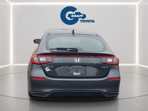 Used 2025 Honda Civic Sport image 5
