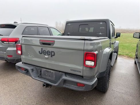 Used 2021 Jeep Gladiator Sport AWD/4WD image 10
