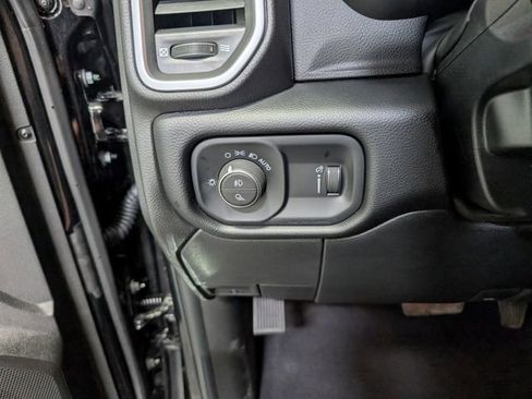 Used 2026 RAM 2500 Big Horn AWD/4WD image 19