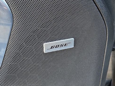 Used 2023 Chevrolet Suburban LT image 24