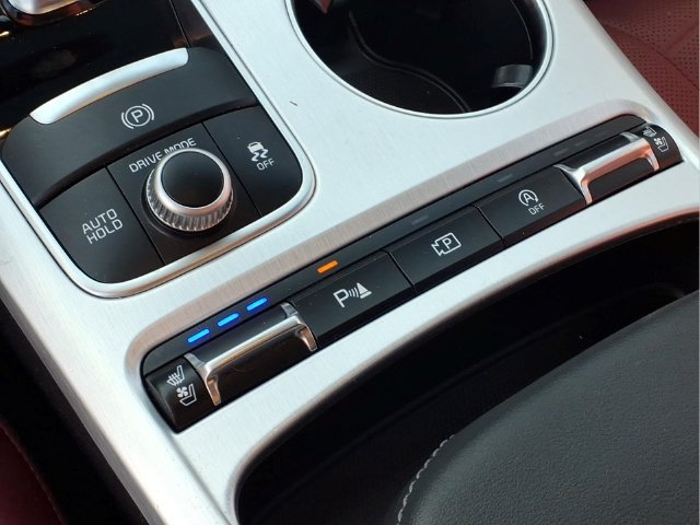 Used 2023 Kia Stinger GT2 w/ Red Interior Color Package RWD image 10