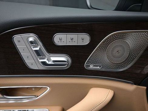 New 2026 Mercedes-Benz GLS 450 4MATIC image 21
