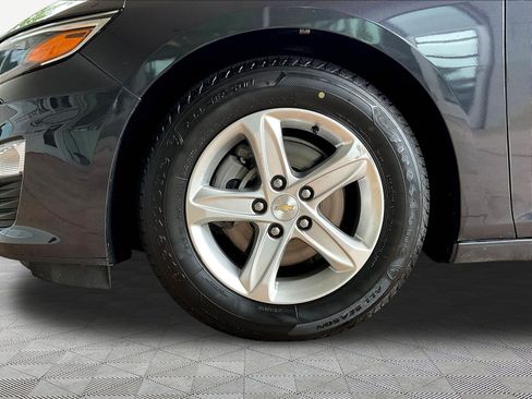 Used 2022 Chevrolet Malibu LS FWD image 31