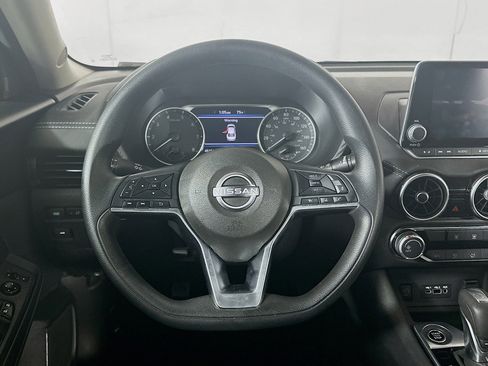 Used 2024 Nissan Sentra SV image 18