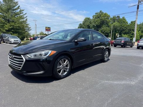 Used 2018 Hyundai Elantra SEL FWD image 2