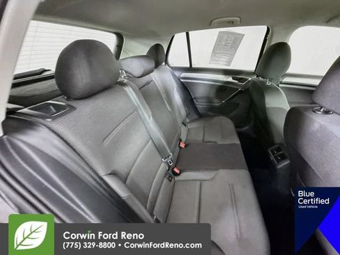 Used 2017 Volkswagen Golf S FWD image 27