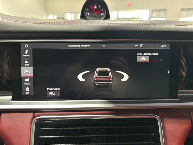 Used 2018 Porsche Panamera 4 AWD/4WD image 67