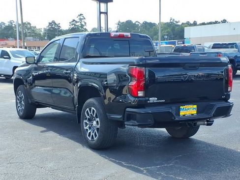 Used 2023 Chevrolet Colorado LT w/ LT Convenience Package III RWD image 7