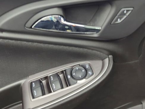 Used 2022 Chevrolet Malibu RS FWD image 10
