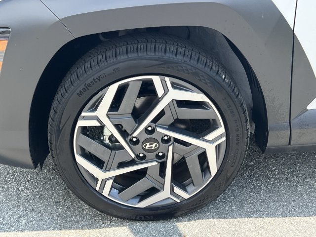 Certified 2026 Hyundai Kona SEL Premium FWD image 39