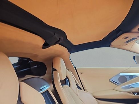 Used 2024 Chevrolet Corvette Stingray Premium Cpe w/ Z51 Performance Package image 22