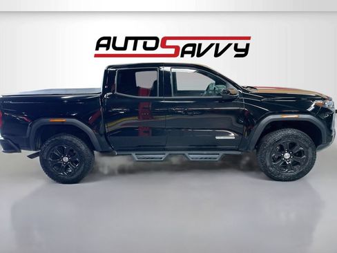 Used 2024 GMC Canyon Elevation w/ Convenience Package AWD/4WD image 8