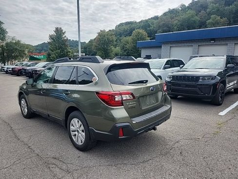 Used 2019 Subaru Outback 2.5i Premium w/ Popular Package #2 AWD/4WD image 6