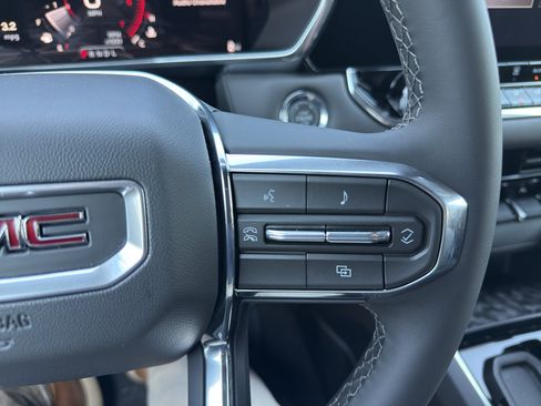 New 2026 GMC Canyon Elevation RWD image 40
