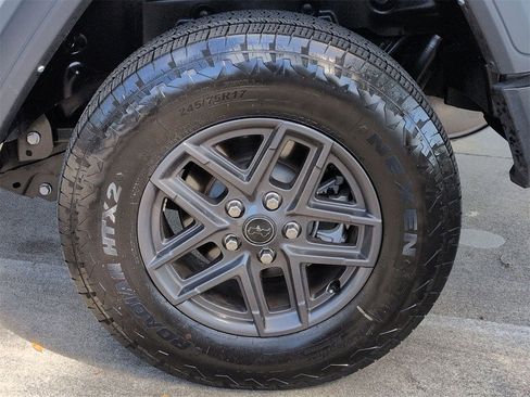 Used 2024 Jeep Wrangler Unlimited Sport image 26