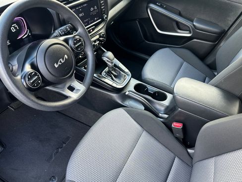 Used 2024 Kia Soul LX w/ Option Group 015 image 11