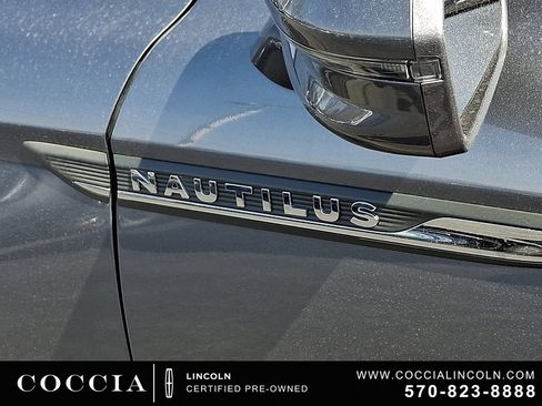 Certified 2023 Lincoln Nautilus AWD image 30
