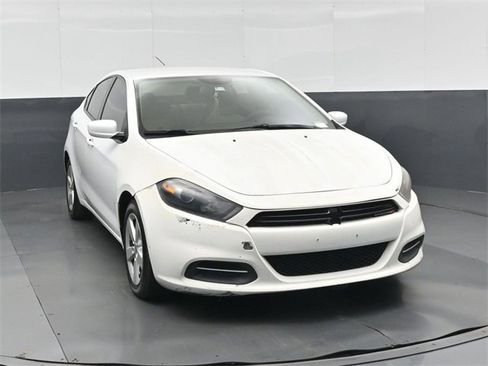 Used 2015 Dodge Dart SXT image 10
