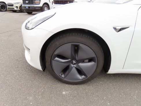 Used 2020 Tesla Model 3 Long Range image 12