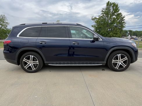 Used 2021 Mercedes-Benz GLS 450 4MATIC image 10