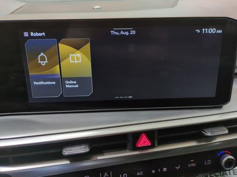 Used 2024 Kia Sorento EX w/ Panoramic Sunroof Package FWD image 26