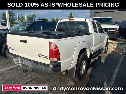 Used 2006 Toyota Tacoma PreRunner RWD image 3