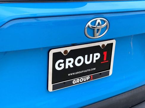 Used 2021 Toyota RAV4 XLE Premium FWD image 30